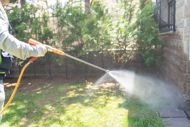 Pest Control for Warehouses in Zephyrhills South, FL